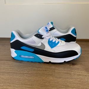 *NEW* Nike Air Max 90 Laser Blue